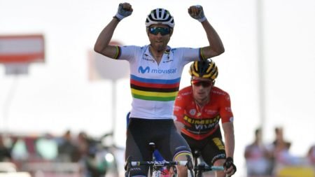 Valverde captures first win in rainbow jersey